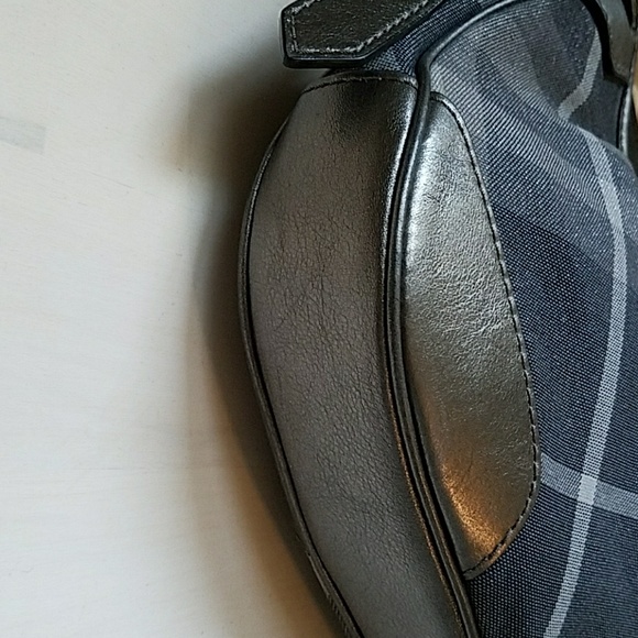 Metallic Grey Check Burberry Hobo - Picture 4 of 4